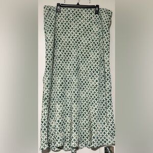 Abercrombie & Fitch Crinkled Maxi Skirt Size:XL